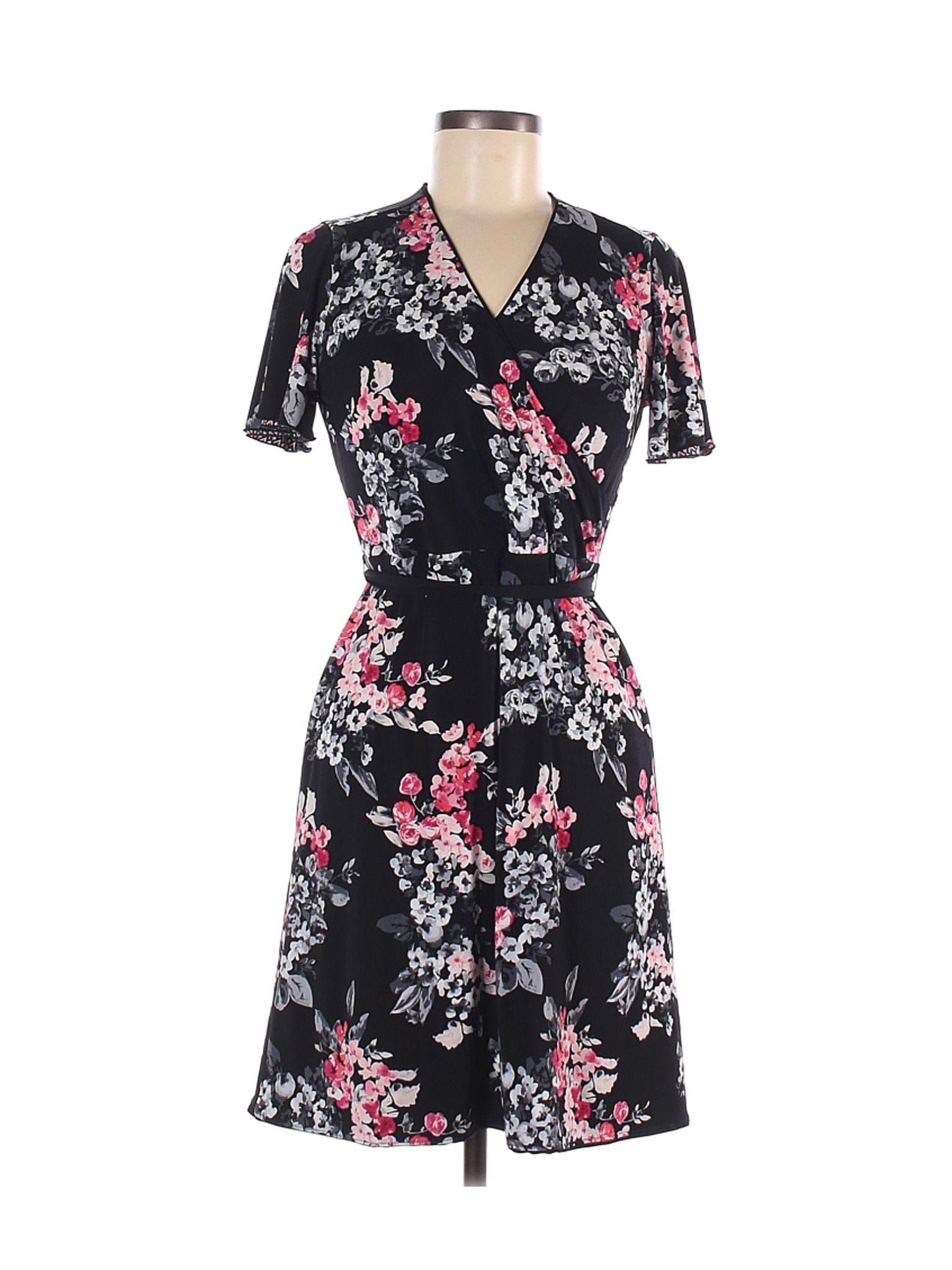 White House Black Market Floral Black Casual Dress Size 6 - 76% off ...