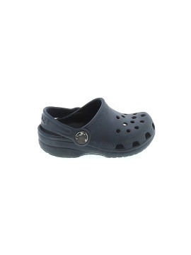 boys crocs size 4