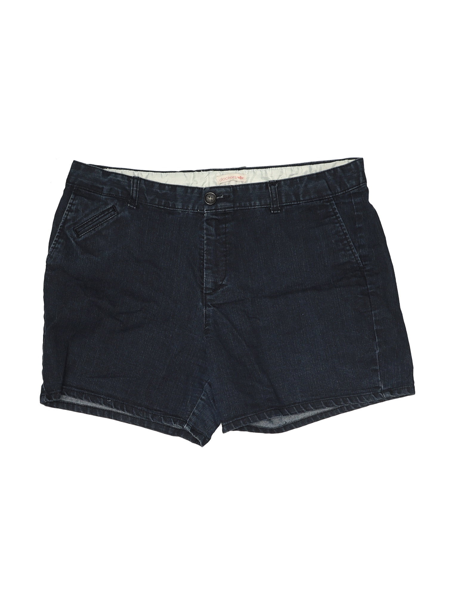 black docker shorts