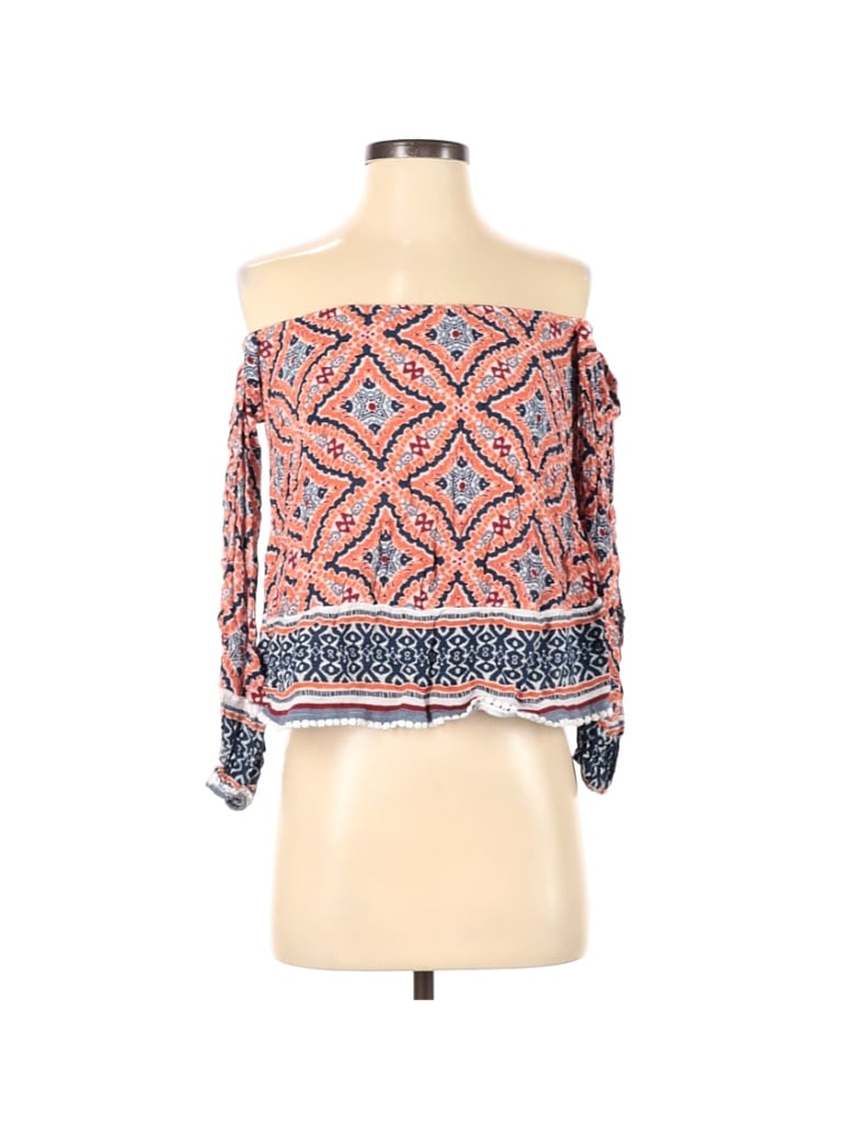 Click to view more detailed imagery on our partner's website Pre-owned Abercrombie & Fitch 3/4 Sleeve Blouse In Blue