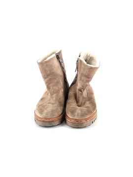 Vince. Size 6 1/2