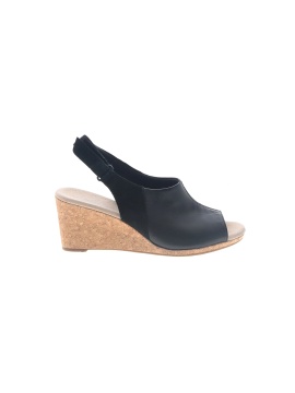 Clarks Size 9