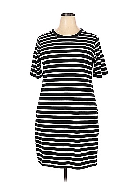 Old Navy Casual Dress (view 1)