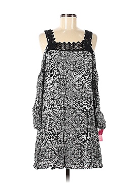 Xhilaration Casual Dress (view 1)