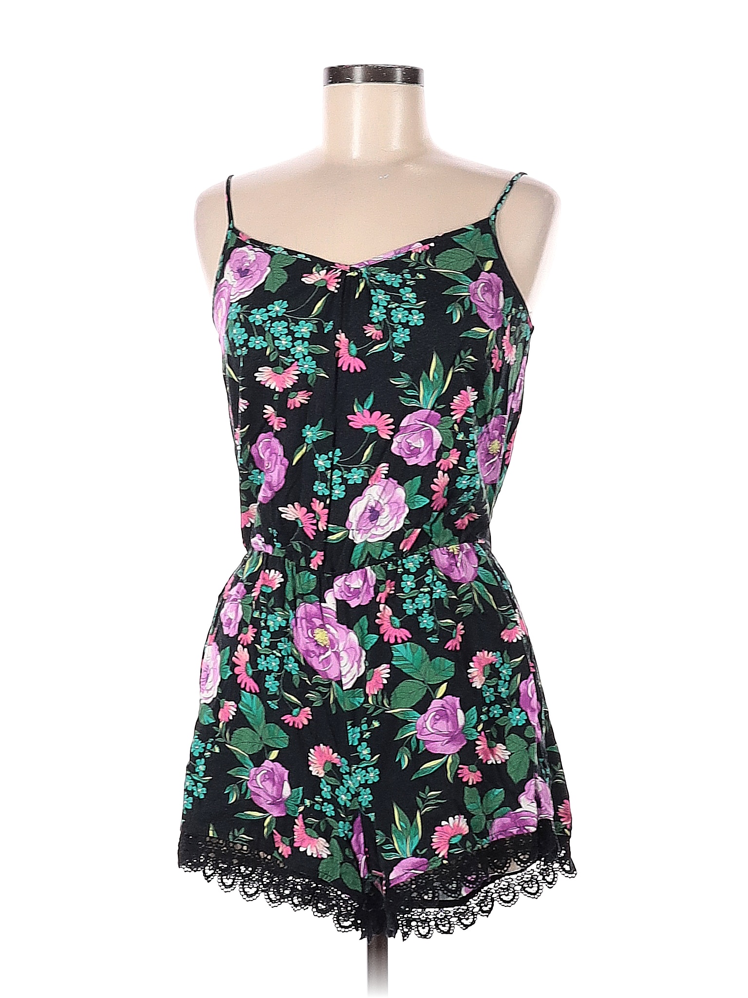 decree clothing website