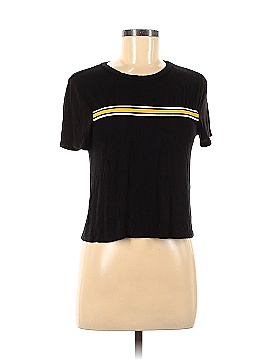 Charlotte Russe Short Sleeve T-Shirt (view 1)