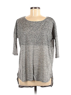 Zara Basic 3/4 Sleeve T-Shirt (view 1)