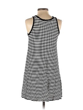 Old Navy Casual Dress (view 2)