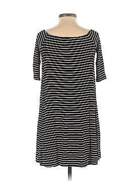 Old Navy Casual Dress (view 2)