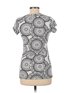 Balance Collection by Marika medium v-neck t-shirt in black & off white
