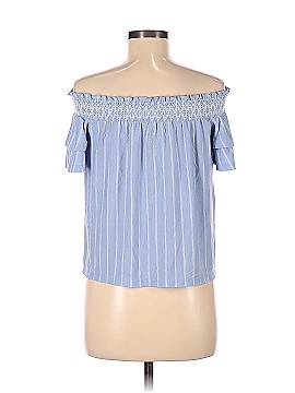 American Eagle Outfitters Short Sleeve Blouse (view 2)