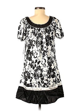 Rampage Short Sleeve Blouse (view 2)