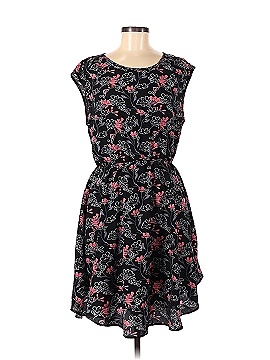 Q&A Women's Dresses On Sale Up To 90% Off Retail | thredUP