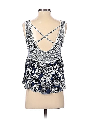 En Creme Sleeveless Blouse (view 2)