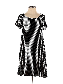 Old Navy Casual Dress (view 1)