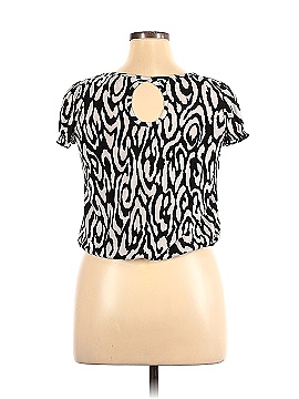 B.wear Short Sleeve Blouse (view 2)