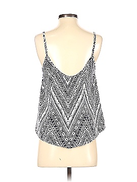 Neblina by Urban Episode Tank Top (view 2)