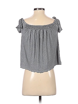 American Eagle Outfitters Short Sleeve Top (view 2)