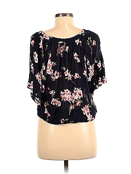 Lila Rose Short Sleeve Top (view 2)
