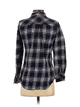 Romeo & Juliet Couture Long Sleeve Button-Down Shirt (view 2)