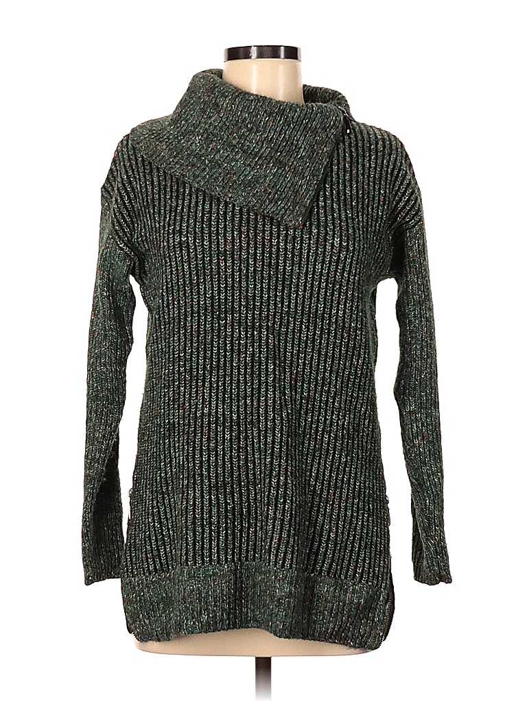 Leo & Nicole Green Turtleneck Sweater Size M - 61% off | thredUP