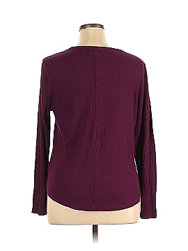 Old Navy Pullover Sweater (view 2)