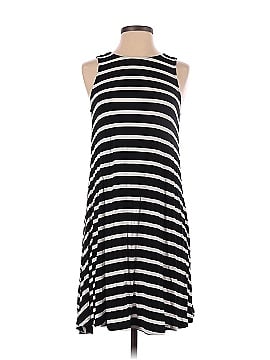 Old Navy Casual Dress (view 1)