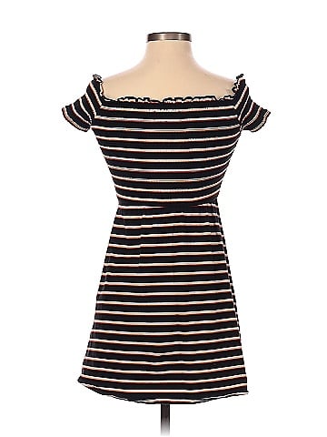 Hollister Casual Dress (view 2)