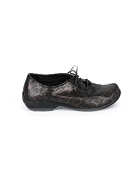 dansko casual shoes