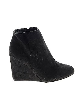 Bamboo Solid Black Ankle Boots Size 6 1 