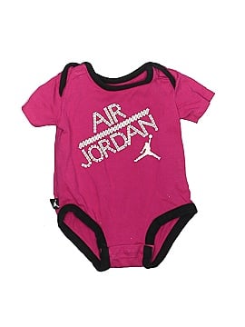 Air Jordan Short Sleeve Onesie (view 1)