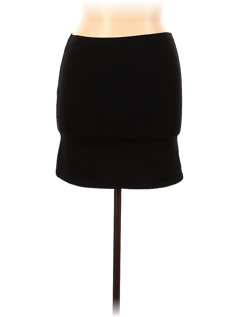 Pre-owned Boohoo Active Skirt In Black