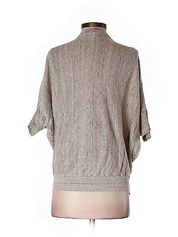Vince. Pullover Sweater - back