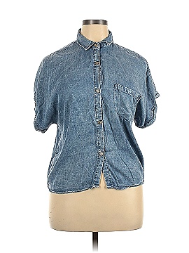 J for Justify Short Sleeve Button-Down Shirt (view 1)