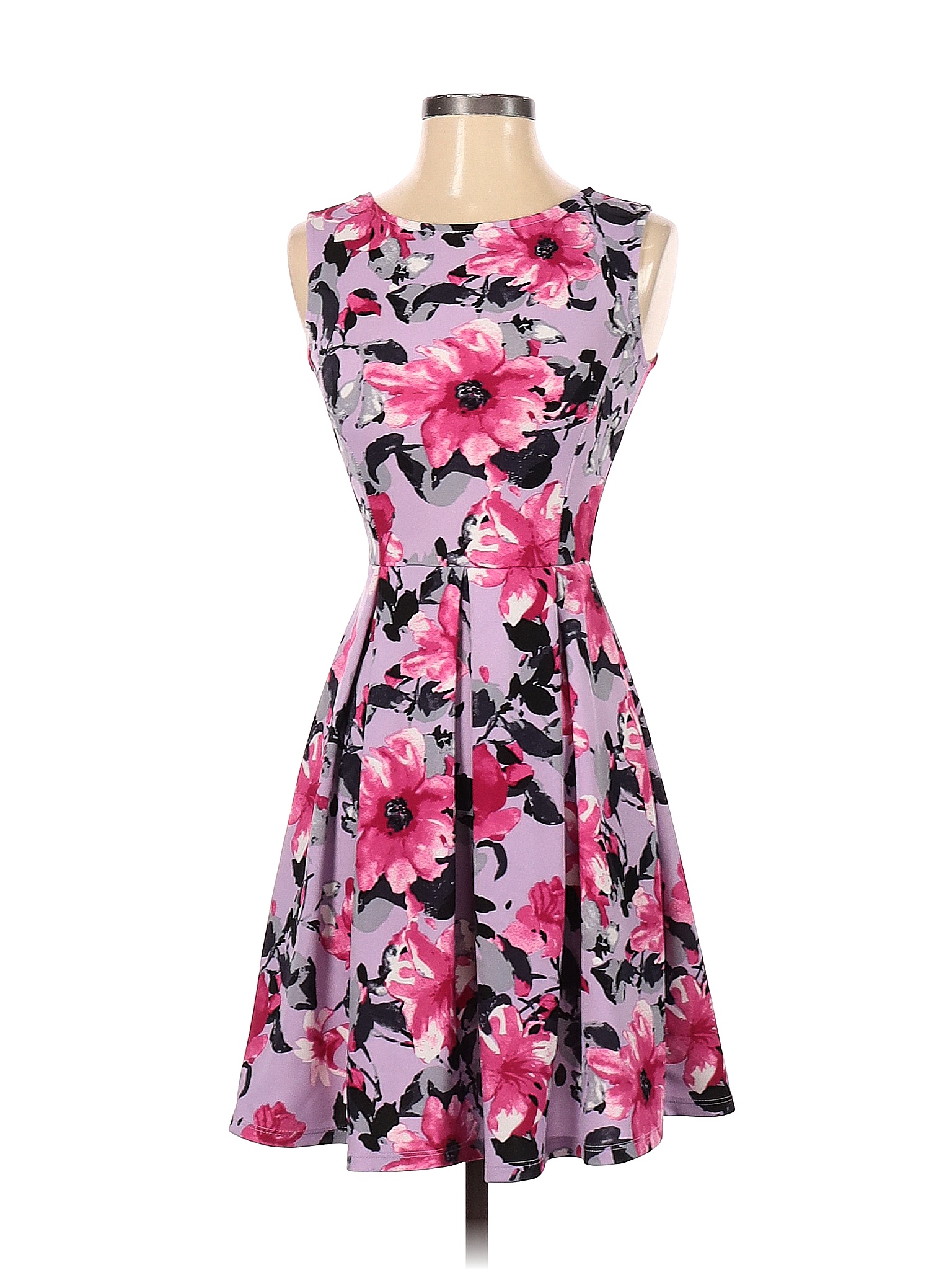 Pink Lily Floral Pink Casual Dress Size S - 51% off | thredUP