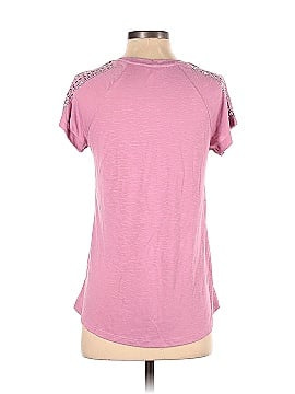 Candie's Short Sleeve Top (view 2)