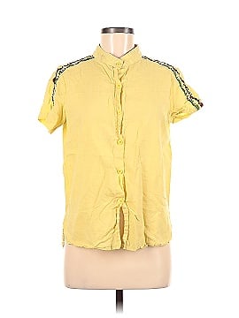 Classic Fashions Short Sleeve Button-Down Shirt (view 1)