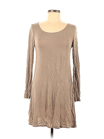Lyss Loo Casual Dress (view 1)