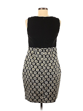 Taylor Size 6 (view 2)