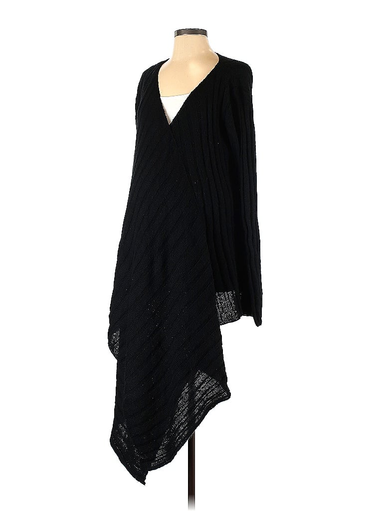 Click to view more detailed imagery on our partner's website Pre-owned Isabella Oliver Cardigan Sweater In Black