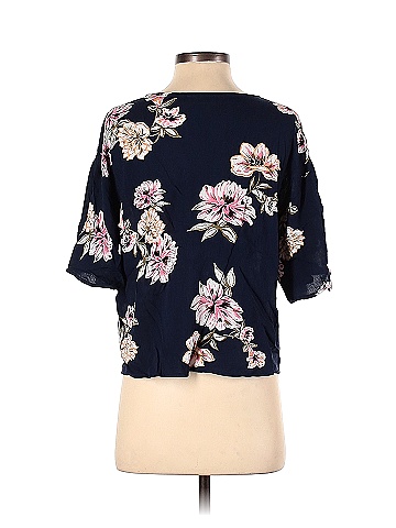 LUQ Short Sleeve Blouse (view 2)