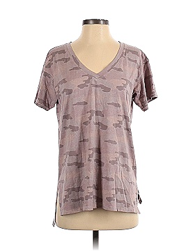 American Eagle Outfitters Short Sleeve T-Shirt (view 1)