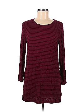 Old Navy Long Sleeve T-Shirt (view 1)