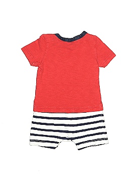 Gap Short Sleeve Outfit (view 2)