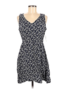 Old Navy Petite Dresses On Sale Up To 90% Off Retail | thredUP