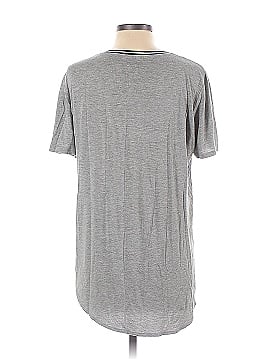 Maurices Short Sleeve T-Shirt (view 2)