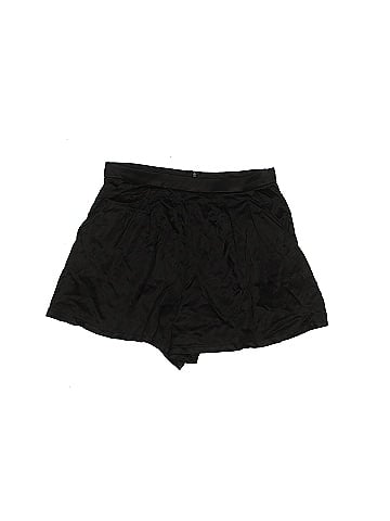 backSTAGE Shorts (view 1)
