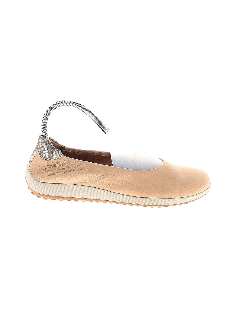 caslon flats