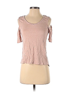 Lucy & Laurel Short Sleeve Top (view 1)