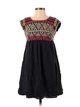 Edme and esyllte top dress